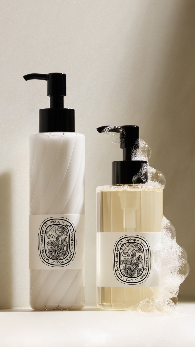 Eau Rose - Perfumed cleansing body gel | Diptyque Paris, image size:675x1200