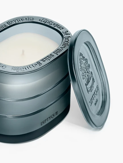 Nymphées Merveilles (Nymphaeum of Wonders) - Signature Candle