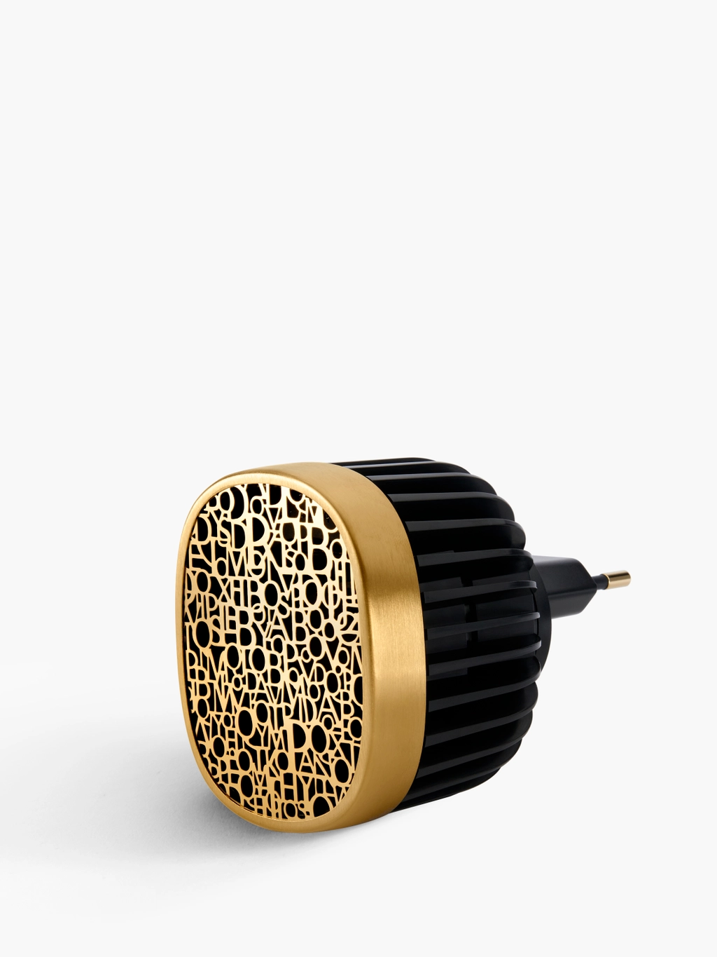 https://www.diptyqueparis.com/media/catalog/product/d/i/diptyque-electric-wall-diffuser-elecplug-1.jpg?quality=100&bg-color=255,255,255&fit=bounds&height=&width=&format=webp&width=1024&quality=90